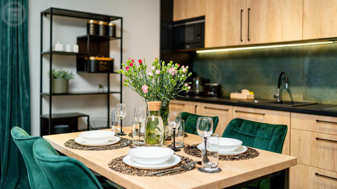 Apartamenty Good Time - Stone Hill IV シクラルスカ・ポレンバ エクステリア 写真