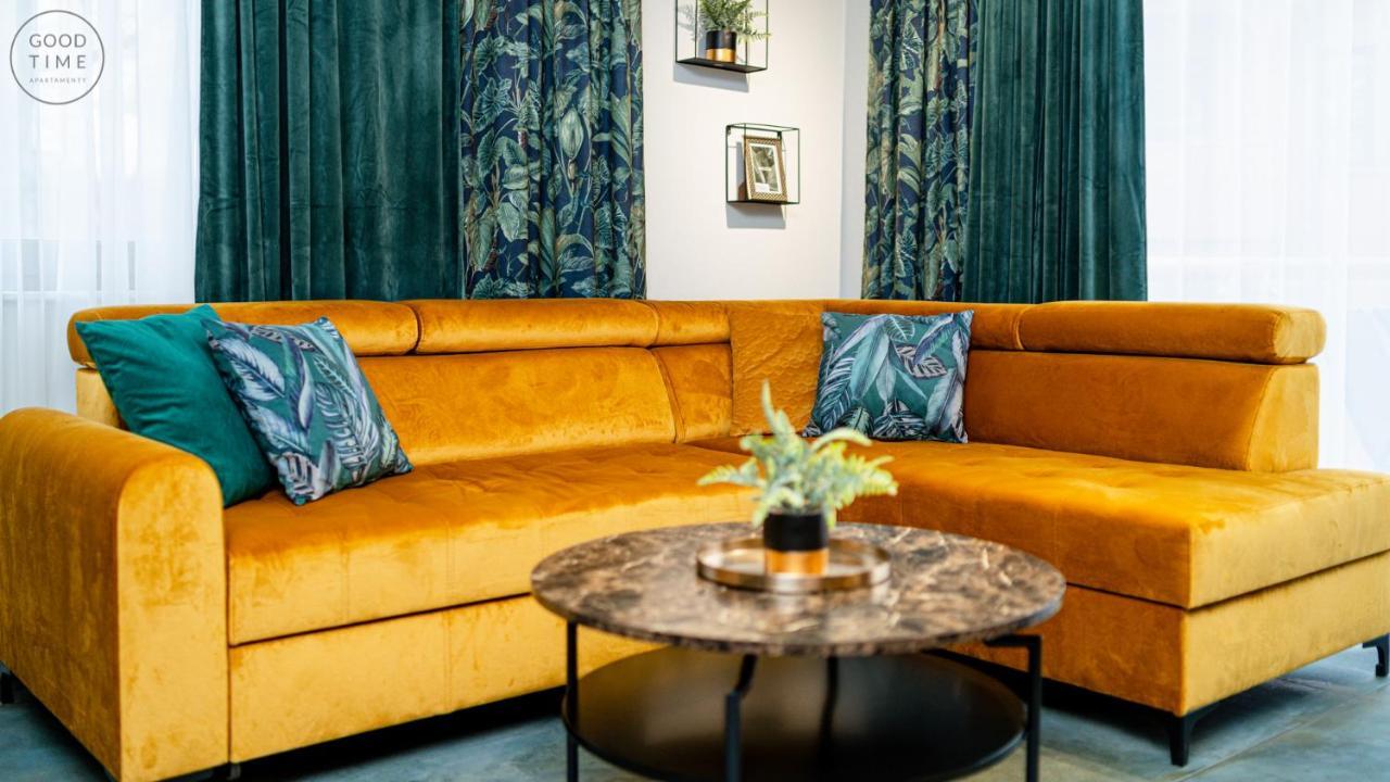 Apartamenty Good Time - Stone Hill IV シクラルスカ・ポレンバ エクステリア 写真
