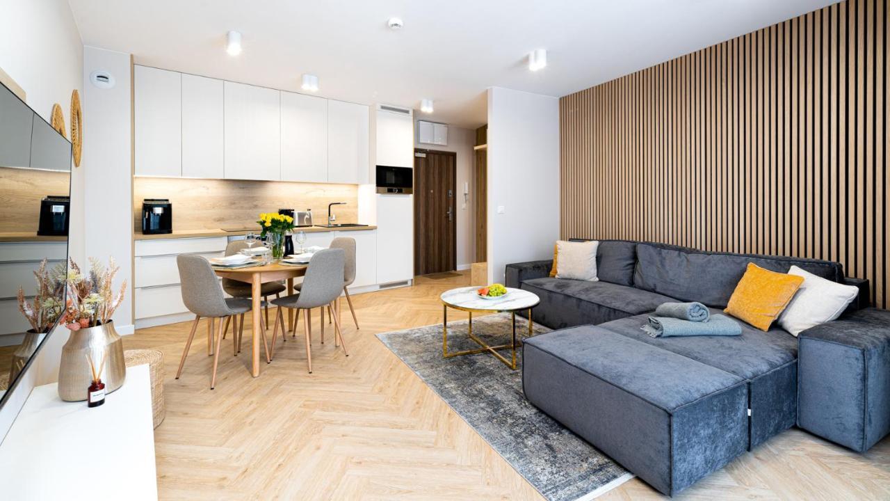 Apartamenty Good Time - Stone Hill IV シクラルスカ・ポレンバ エクステリア 写真